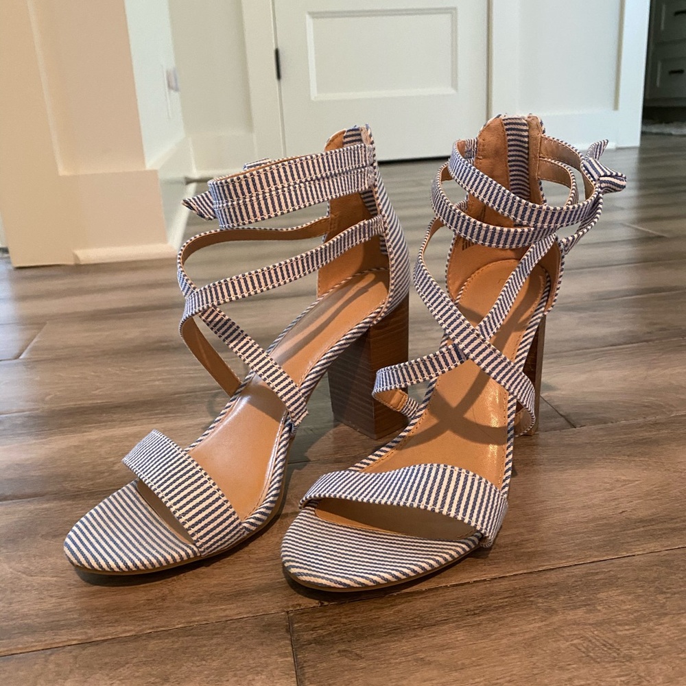 Lauren Conrad Walnut Heels